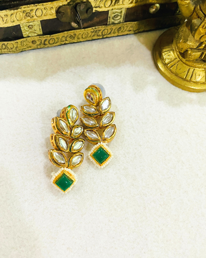 green drop kundan earring