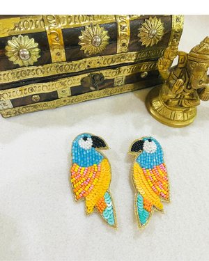 Parrot beads earrings